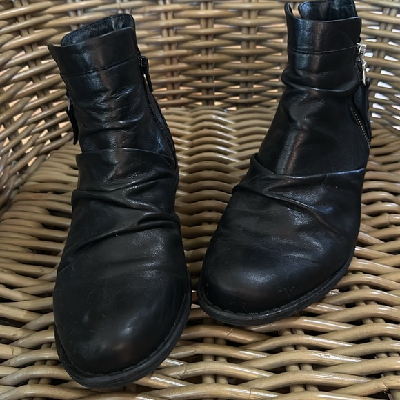 Mix Mooz Lucy slouch bootie - Picture 2 of 9